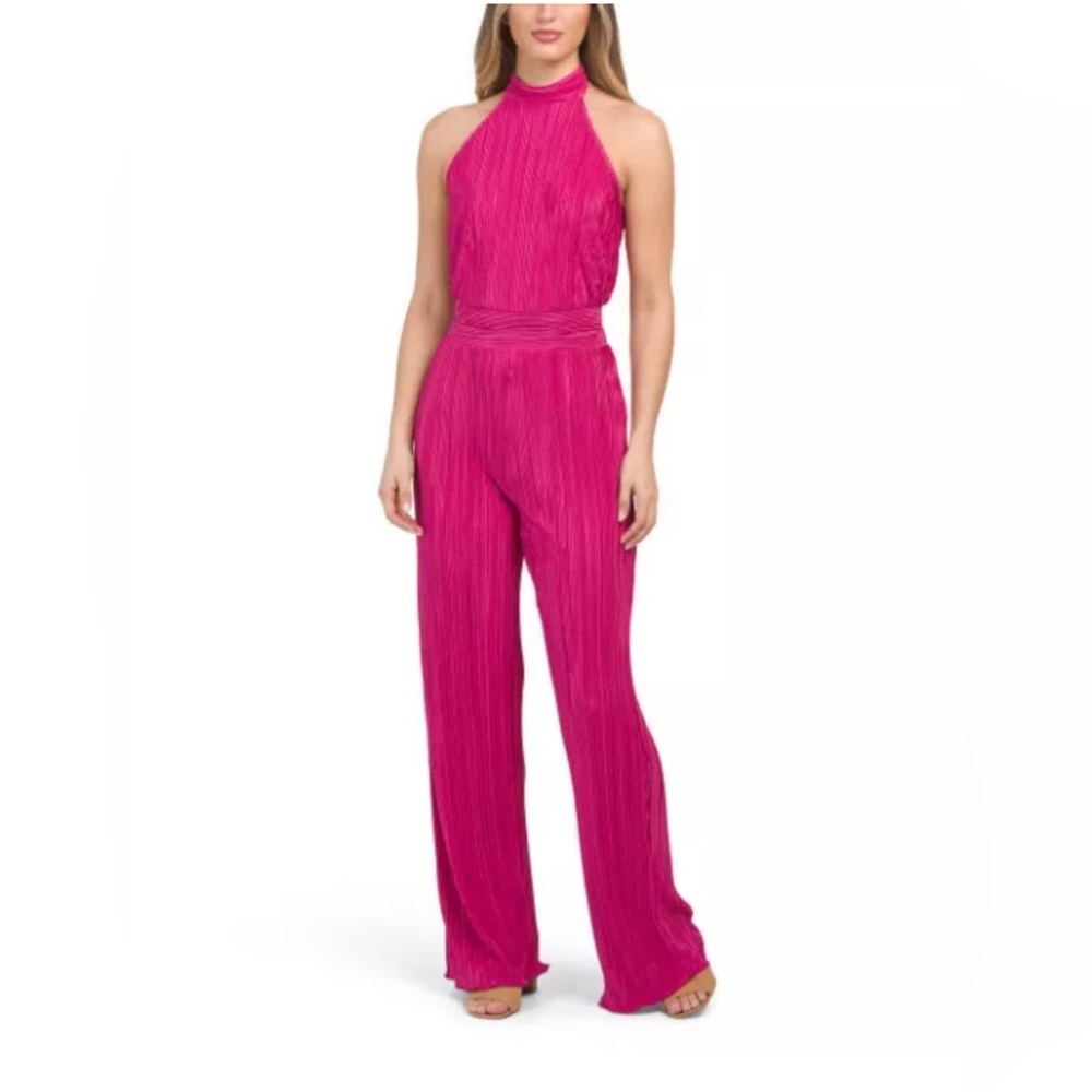 21 Saints Women’s 2pc Plisse Halter Top And Wide Leg Pant